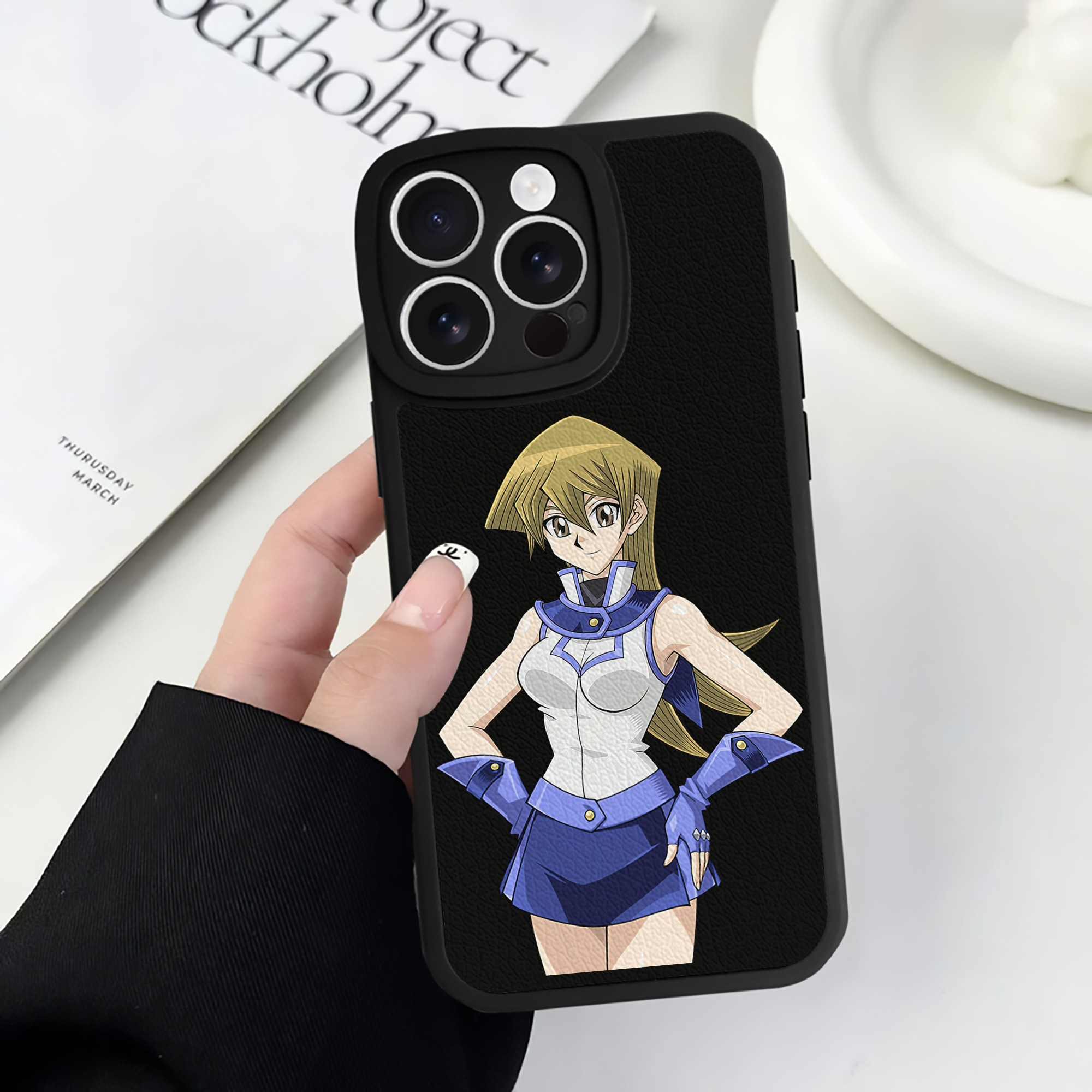 遊☆戯☆王 Yu-Gi-Oh! 【iPhone 16シリーズ対応】シリコンスマホケース（レザー調） 材質：シリコン